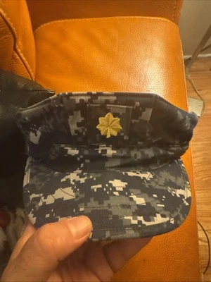 Boné masculino camuflagem 8 pontos Marinha dos EUA tipo I utilitário com classificação de oficial O-4 novo na caixa - Imagem 1 de 4