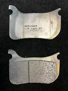 PASTIGLIE FRENO BERINGER R7 (mescola racing alte prest) PINZA RADIALE 4 p. - Picture 1 of 2