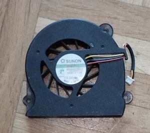CPU LÜFTER SUNON MAGLEV GC055515VH-A FÜR FSC ESPRIMO - Bild 1 von 1