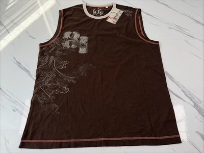 Top de mujer Guess sin mangas cuello redondo marrón talla grande Foto 1 de 4