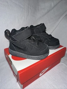 Nike Court Borough Mid 2 TDV Größe 2c. schwarz/schwarz 870027001 - Bild 1 von 14