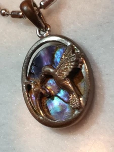 Vtg Hummingbird & Flowers Pendant-Silver Tone Necklace/Chain-3/4" x 7/8" Pendant - Picture 1 of 6