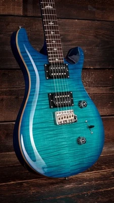 Nuovo prezzo consigliato £799 PRS SE edizione limitata (1 di 144 realizzati) personalizzato 24 finitura blu lago - Immagine 1 di 4