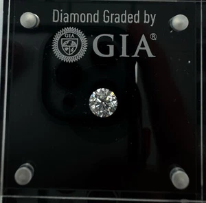 1,50 Karat Natürlicher Diamant | GIA Zertifiziert | Form - Rund | Farbe - F | SI2 - Bild 1 von 6
