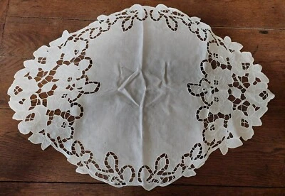 Napperon ancien lin blanc jours - Photo 1/4