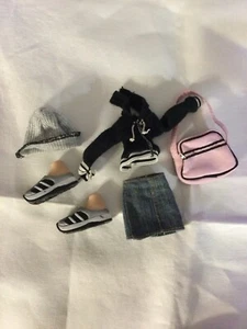 Bratz dolls sport n style fashion set excellent condition - Picture 1 of 1