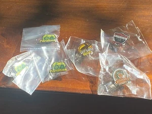 SOUTH AFRICA 2010 WORLD CUP AUSTRALIA 🇦🇺 Fanatics Socceroos  Button PIN NEW - Picture 1 of 6