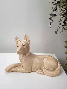 Large Collectable Vintage German Sheppard (Alsatian) Dog figurine - Imagen 1 de 8