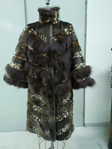 White Beaver Pieces Shird + Leopard Print + Brown Coyote - Picture 1 of 3