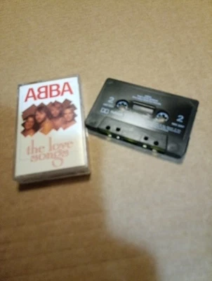 ABBA ‎– The Love Songs Cassette   VG+/VG+  - Image 1 of 3