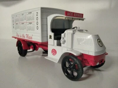 First Gear 1925 Mack AC Dry Goods Van Ace Ferreterías Y2K escala 1/34 19-2568 Foto 1 de 4