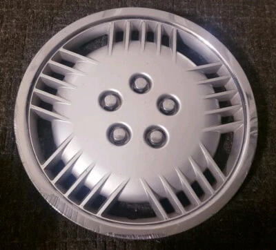 (1) OEM 1989-90 Dodge Spirit 1988 Lancer 14" Hubcap Wheel Cover p/n 4284976 - Image 1 of 4