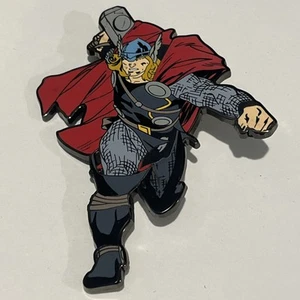 Disney Thor Marvel Comic Pin LE300 LE 300 New on Card MINT v14 - Picture 1 of 4