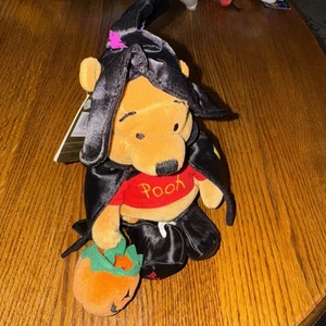 Which Pooh from the Disney store 2000 New! - Picture 1 of 5