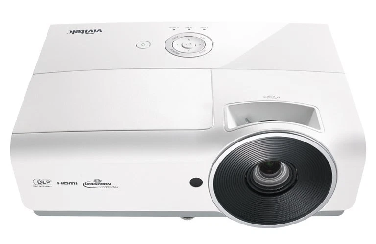 Projector VIVITEK DX813 XGA 3600 lumens   usually £599 office, classroom, home - Image 1 of 1