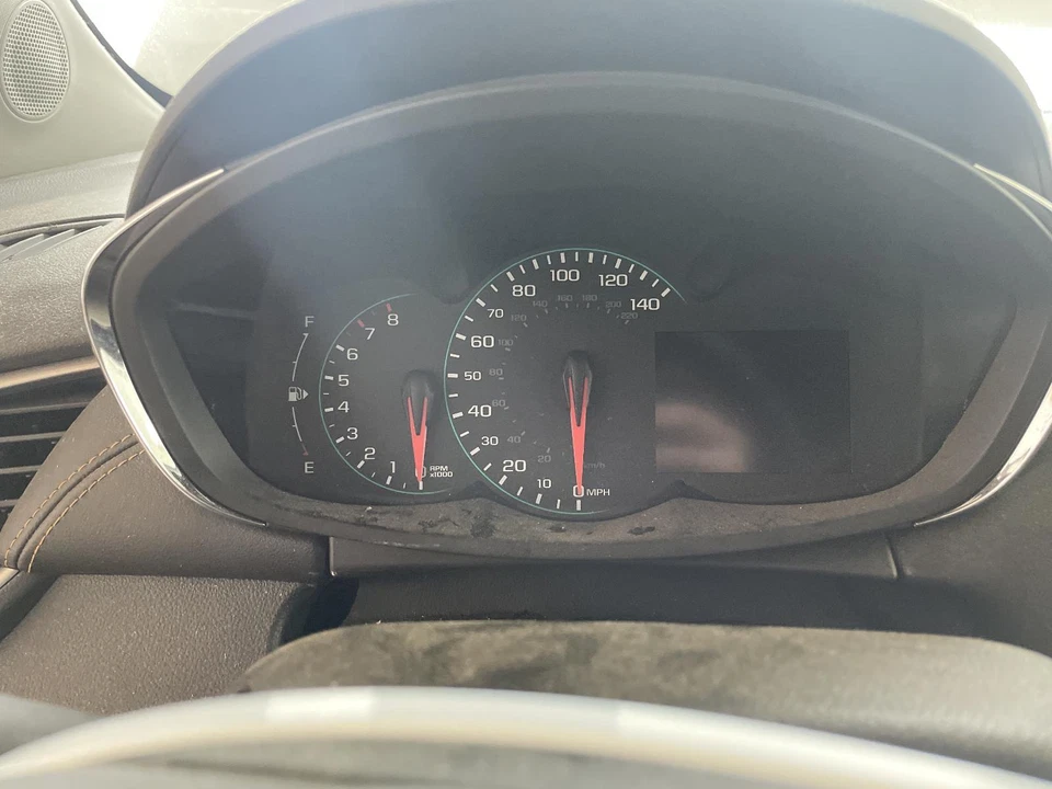 Medidor de velocímetro usado se adapta a: Chevrolet Trax Cluster MPH ID 2017 42574330 grado A Foto 1 de 4