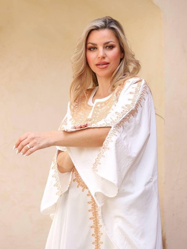 OFF WHITE Abaya in cotone bianco sporco Caftano ricamato a mano Taglia libera modesto e comodo