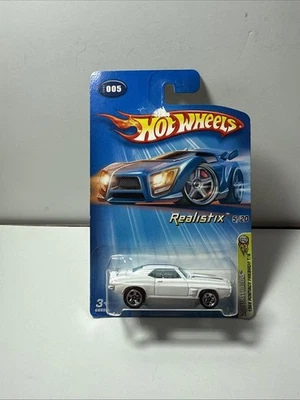 2005 Hot Wheels First Editions Realistix 1969 Pontiac Firebird T/A #5 White - Image 1 of 4