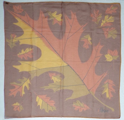 VERA BUFANDA TRANSPARENTE ENVOLTURA 25" X 25" 62% VINAL 38% SEDA ENROLLADA A MANO HECHA EN JAPÓN Foto 1 de 4