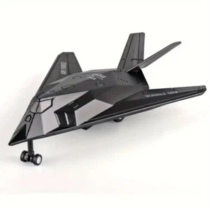 F-117 Nighthawk Stealth Attacker Medal Model - Picture 1 of 5