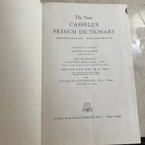 The New Cassell's French Dictionary 1962 Hardback Thumb Index - Picture 1 of 8