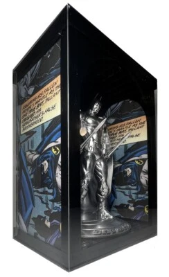 Batman Figure NEW Heroes And Villains Statue Cool Colour Movie BATMAN Comics - Image 1 of 4