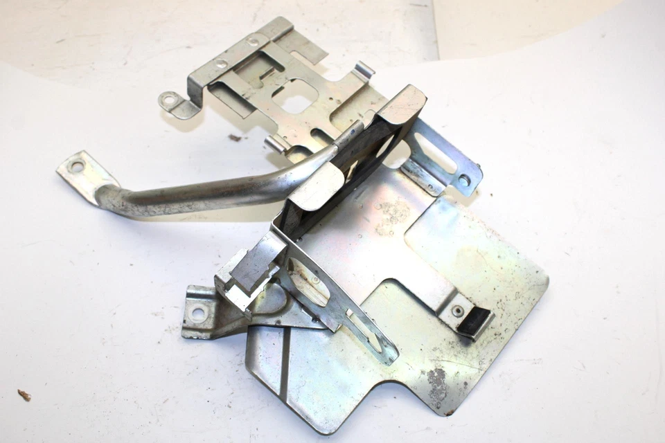 2007 Yamaha Phazer Fx оригинальный аккумулятор кронштейн 8GK-2199G-01-00 SY108 - Изображение 1 из 4