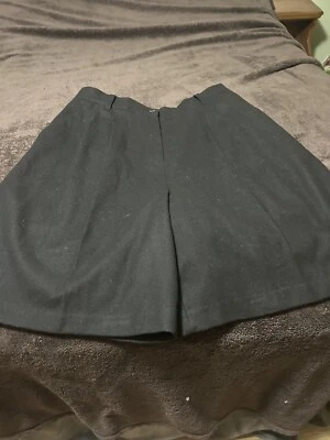 Pantalones cortos de lana Sag Harbor forrados negros para dama talla 14 Foto 1 de 3