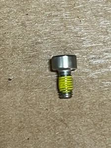10,000 Stanley M3 x 0.5 x 6mm Stainless Torx Allen Bolts Socket Cap Screws Hex - Picture 1 of 3