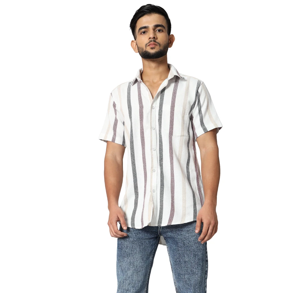 Camisa de media manga 100 % algodón peinado a rayas blancas para hombre - 120 GSM Foto 1 de 4