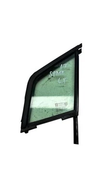 2013 Chevrolet Spark OEM левая сторона водителя передняя дверь вентиляционное стекло 13 14 15 - Изображение 1 из 2