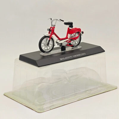 1/18 SCOOTER MODEL MALAGUTI DRIBBLING DIECAST Models Collection - Image 1 of 4