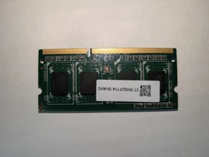 AO1L16BC4R1-BX7S ADATA 4GB DDR3L 1600MHz SO-DIMM 204-Pin non-ECC unbuffered - Picture 1 of 2