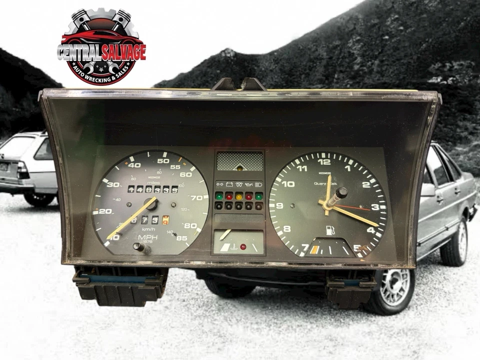 Volkswagen Quantum 1982 velocímetro clúster 148.339 millas transmisión manual Foto 1 de 4