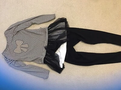 roupa feminina tamanho 12, preta, brilhante, festa - Imagem 1 de 4