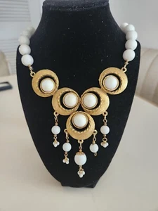 Vintage Boho Bib Statement Necklace Gold Tone White Cabachon. Missing a Dangle. - Picture 1 of 5