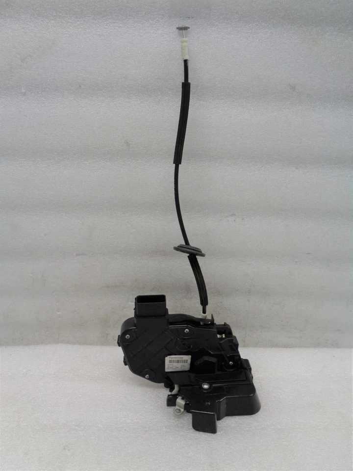 Actuador de cierre de puerta de conductor trasero izquierdo Land Rover LR3 2005-2009 OEM AK2206165 Foto 1 de 4