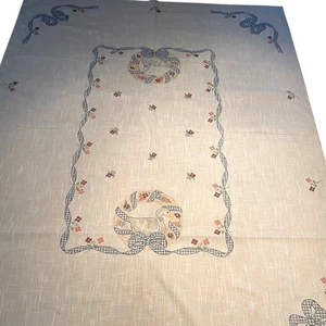 Hand Embroidered Linen Tablecloth 66x102 in. Duck Wreath Blue Ribbon Floral VTG - Picture 1 of 5
