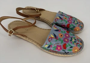 TALBOTS Espadrille Sandals 8 Blue Chambray Izzy D'Orsay Embroidered Floral - Picture 1 of 5