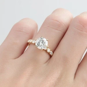 2.00 Carat Round Cut Moissanite Solitaire Women's Ring 14k White Gold FN - Picture 1 of 9