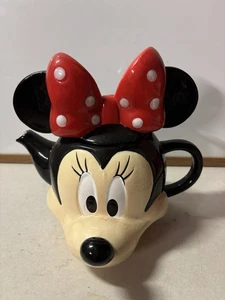 Porcelain Disney Minnie Mouse Teapot Standard Size Disney Licensed - Picture 1 of 1