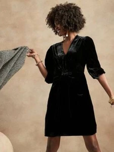 NEW BANANA REPUBLIC BLACK HOLIDAY VELVET TWIST FRONT DRESS 2 TALL - Picture 1 of 4
