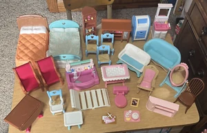 Vintage 1990er Fisher Price liebevolle Familie Puppenhaus Zubehör Möbel Konvolut ++++ - Bild 1 von 24