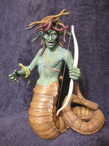 Gentle Giant Clash Of The Titans Pvc Figure Snake Cover