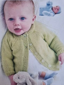 4PLY KNITTING PATTERN PREM - 12 MONTH CARDIGAN/HAT/MITTEN/BOOTEE V & ROUND (355) - Picture 1 of 2