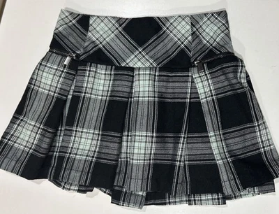 Falda a Cuadros Justice Girl Como Nueva y Negra con Pantalones Cortos Cintura Elástica Talla 8 *Leer* Foto 1 de 4