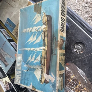 IGRA Havets Vinthund -1:100 modellino in legno barca nave kit scatola grezza - Foto 1 di 9