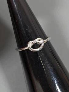 Sterling Silver 925 Love Knot Nautical Boho Coastal Prep Dainty Ring Size 5.5 - Picture 1 of 8