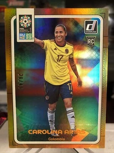 2023 Donruss FIFA Carolina Arias RARE Orange Foil Rookie RC SSP /49 ⭐️ MINT - Picture 1 of 2