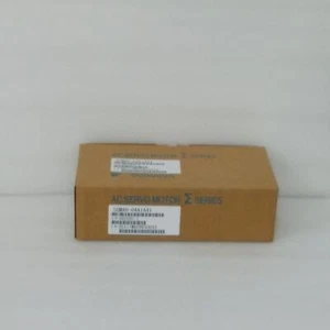 Ship Now! YASKAWA SERVO motor SGMAH-04A1A41 NEW - Picture 1 of 8